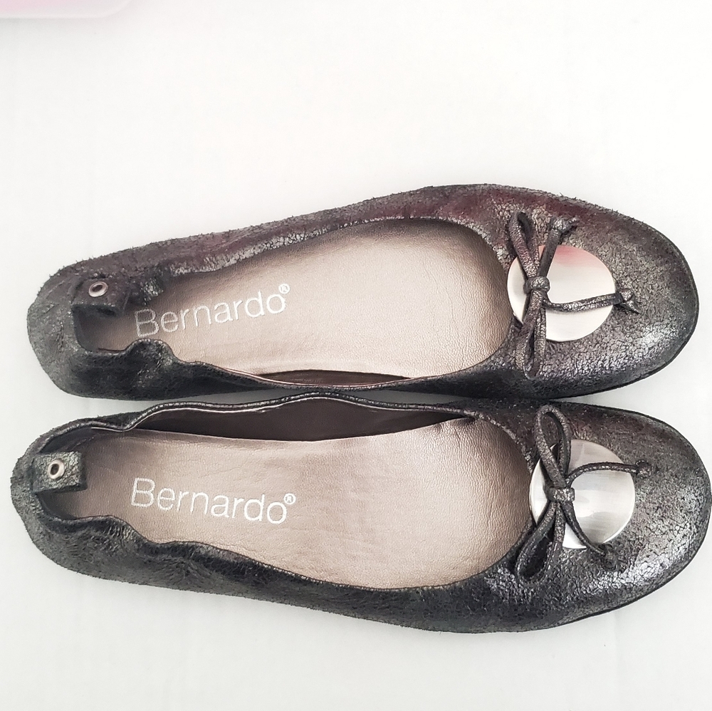 BERNARDO Bernie Pewter Moondust Tie Ballet Shoes